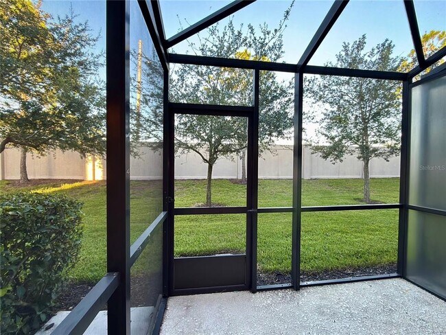 Building Photo - 1031 Flowing Tide Dr