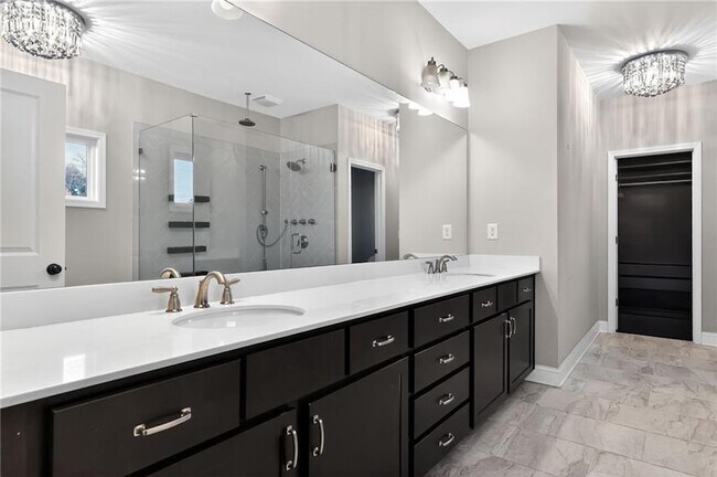 Building Photo - 3515 Knobcone Dr