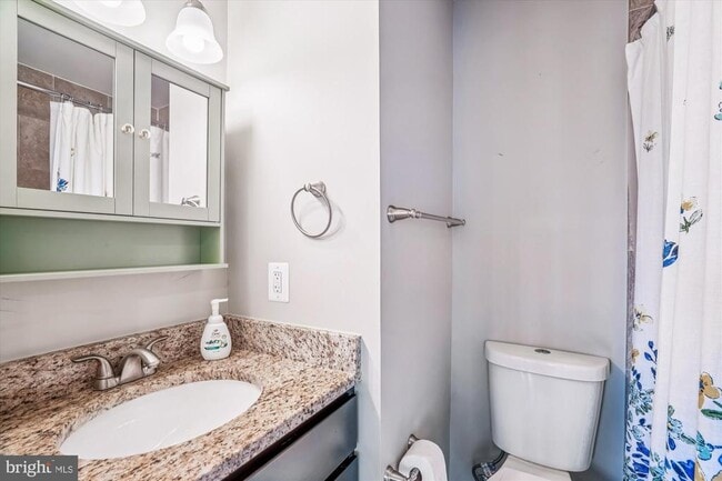 Building Photo - 3720 Harmon Ave