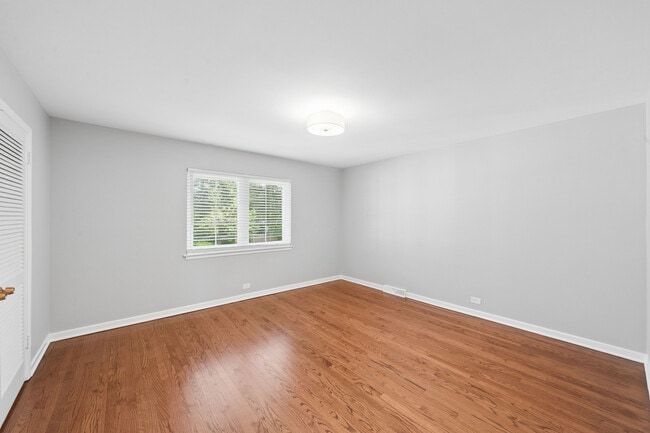 Building Photo - 1332 Greenwillow Ln