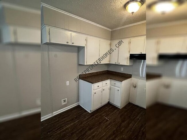 Building Photo - 6617 Whippoorwill Ln