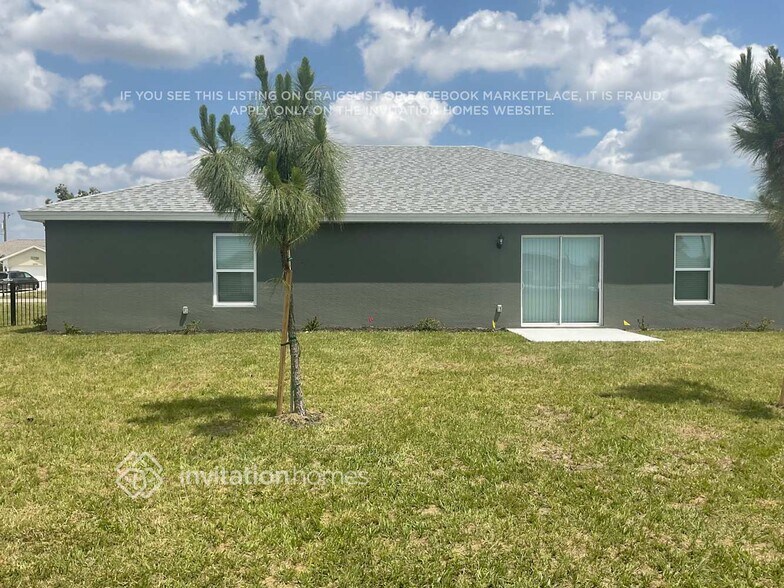 Building Photo - 16085 Overdale Ct