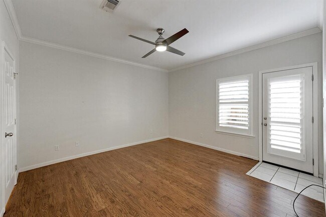 Building Photo - 8518 Fathom Cir