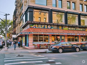 Building Photo - 431 East 9th Street