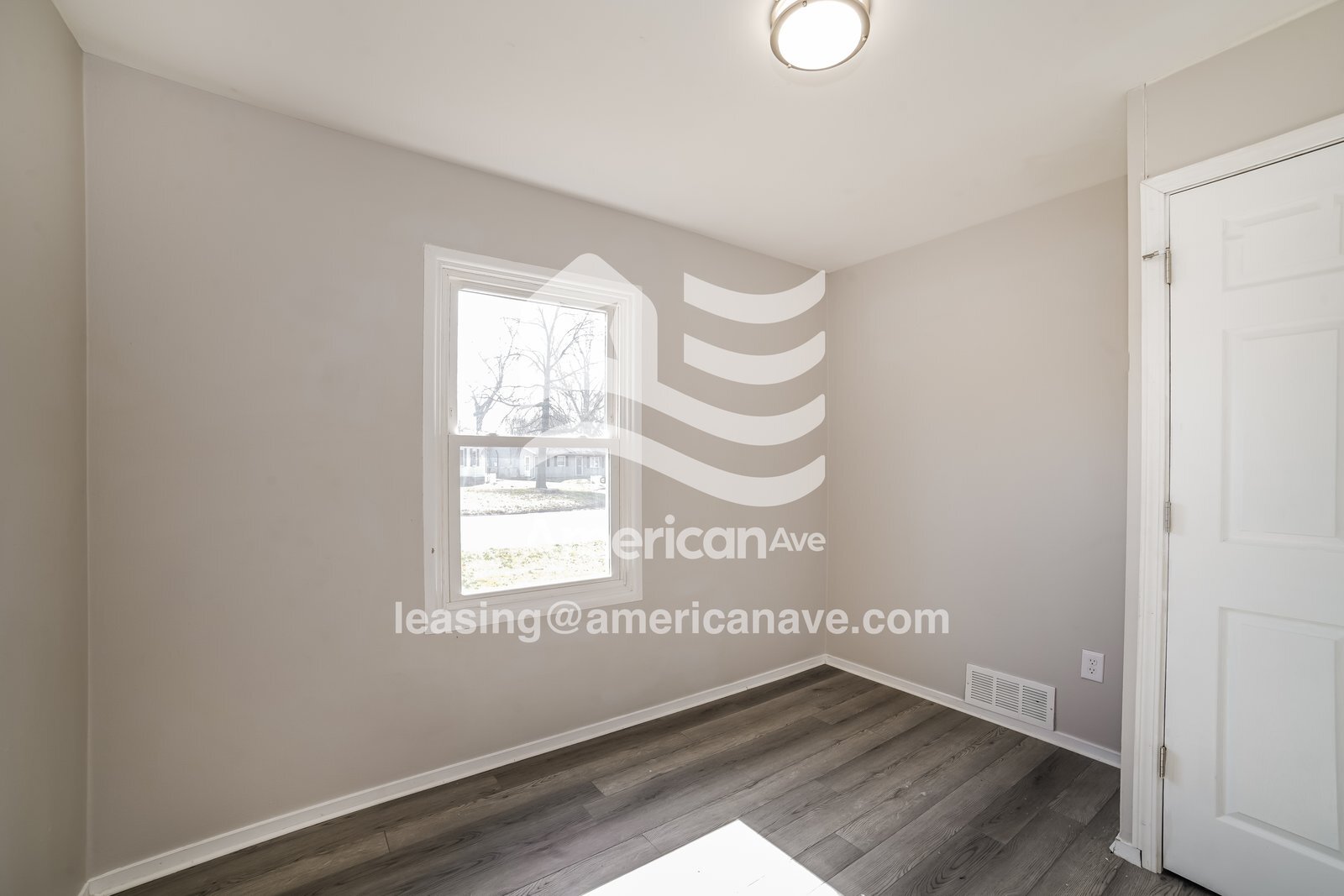 Building Photo - 1609 Koch St