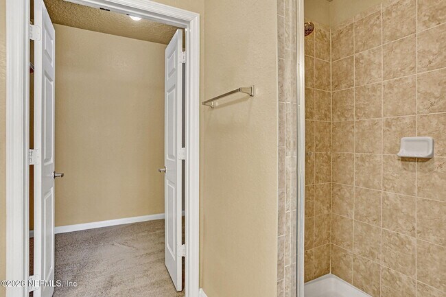 Building Photo - 8539 Gate Pkwy W