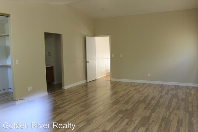 Building Photo - 2 br, 2 bath House - 5740 Sunken River Trail