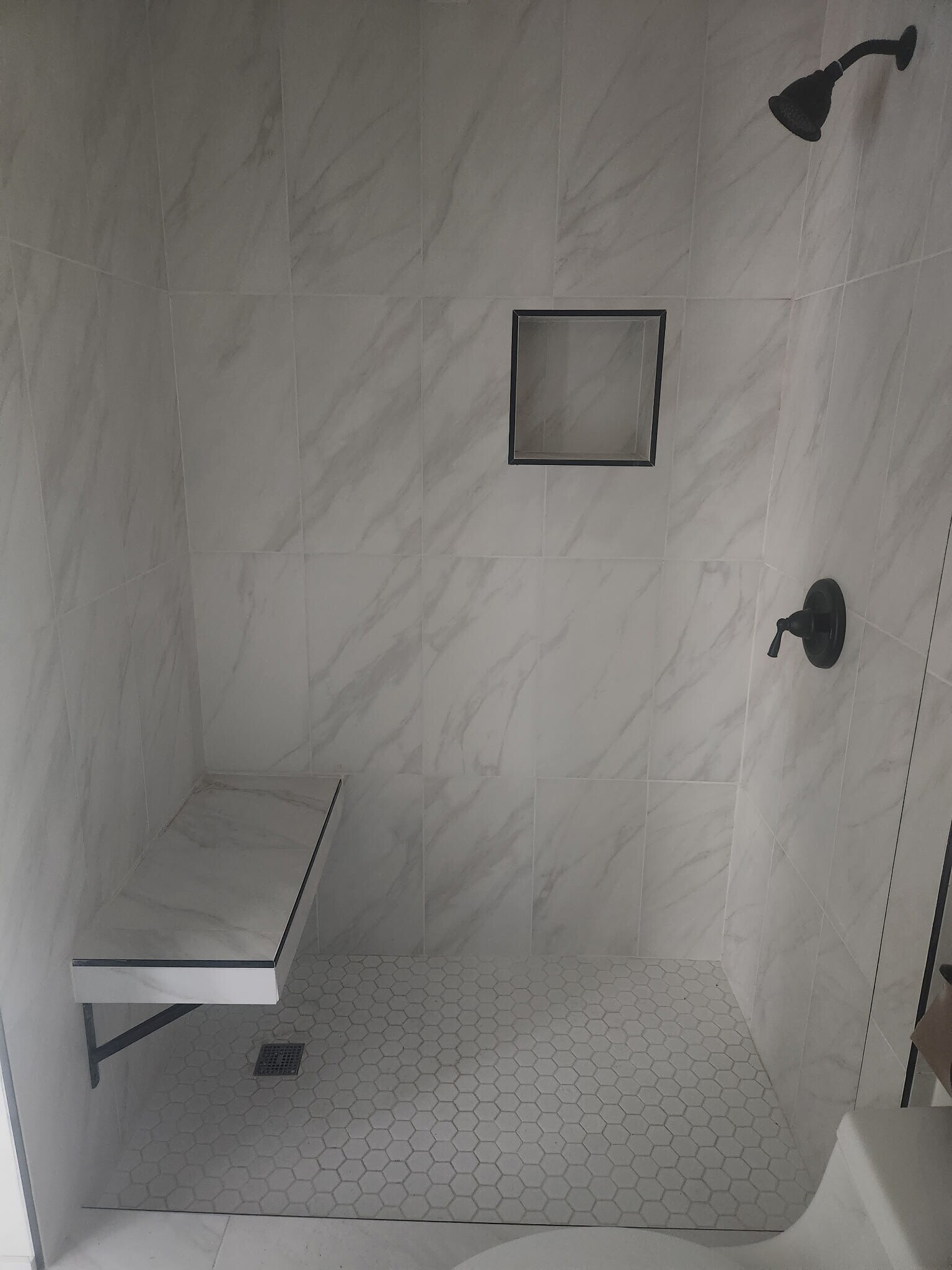 Building Photo - 7608 Buena Vista Dr