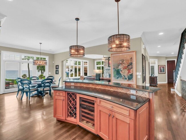 Building Photo - 106 Michigan Ct