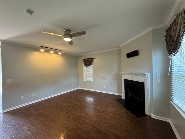 Building Photo - 3098 Glencorra dr