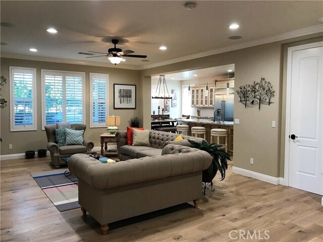 Building Photo - 4942 Tamarack Way