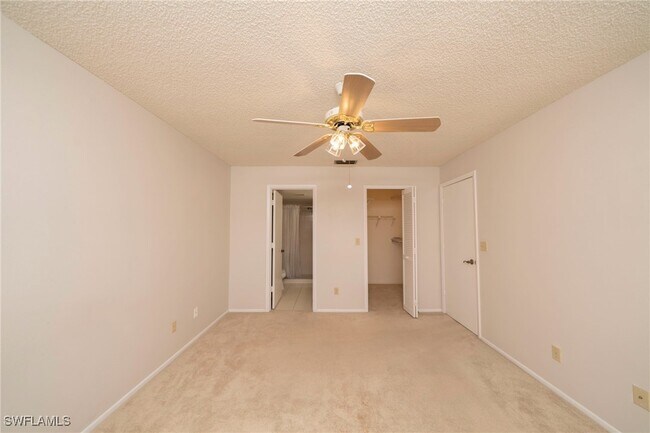 Building Photo - 17455 Blueberry Hill Dr