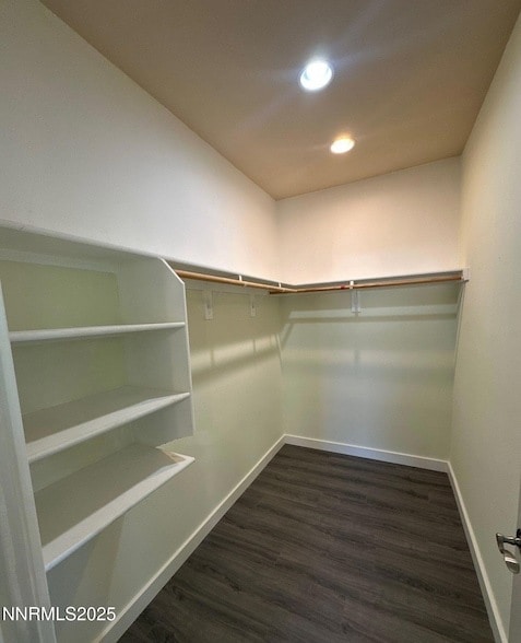 Building Photo - 1279 Par Three Dr