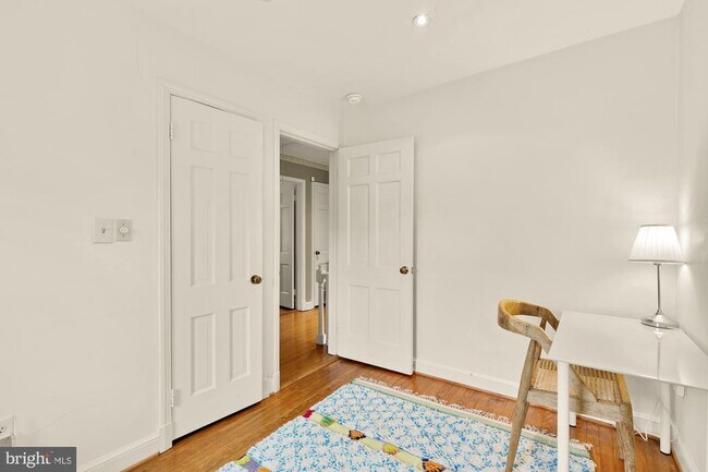 Building Photo - 7064 31st St NW