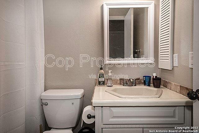 Building Photo - 16807 Cedar Tree Way