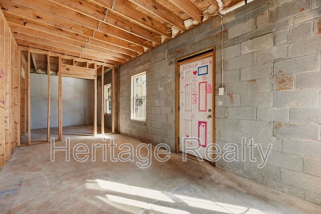 Building Photo - 3112 Pinex Ln