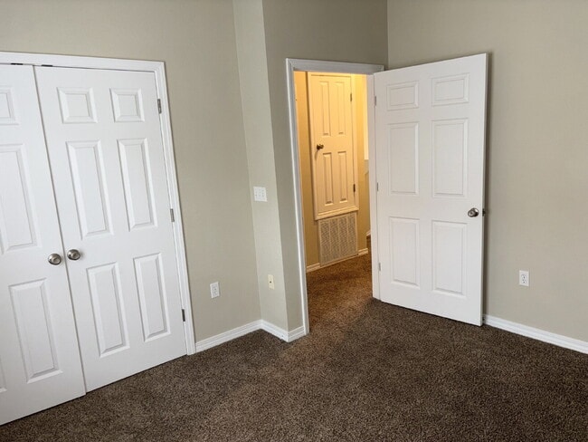 Building Photo - $200.00 Off First Month's Rent!
