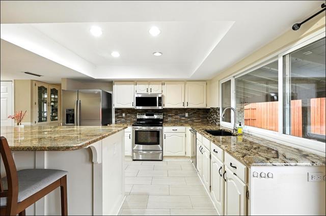Building Photo - 1824 Castille Dr
