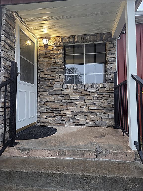 Building Photo - 366 Washington Ave