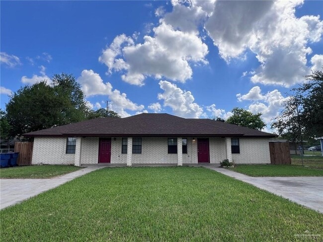 Building Photo - 860 Florida St