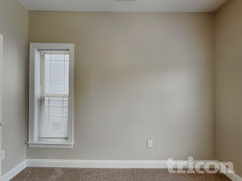 Building Photo - 15310 S Birkdale Commons Pkwy