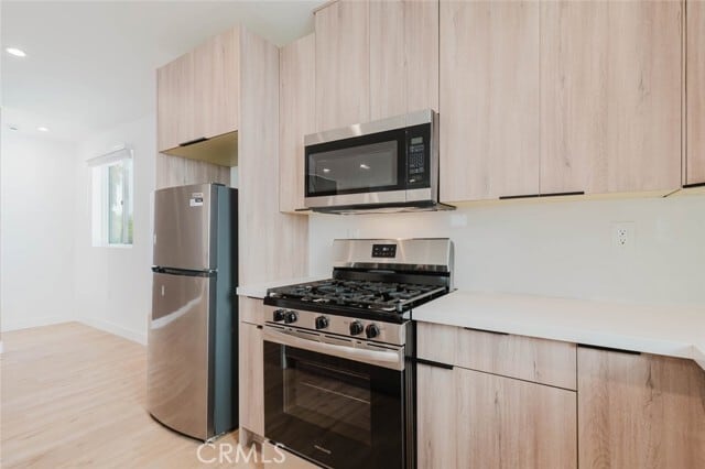 Building Photo - 5654 Cartwright Ave
