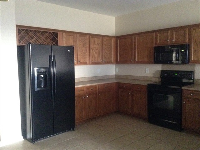 Building Photo - 5525 Stowe Derby Dr