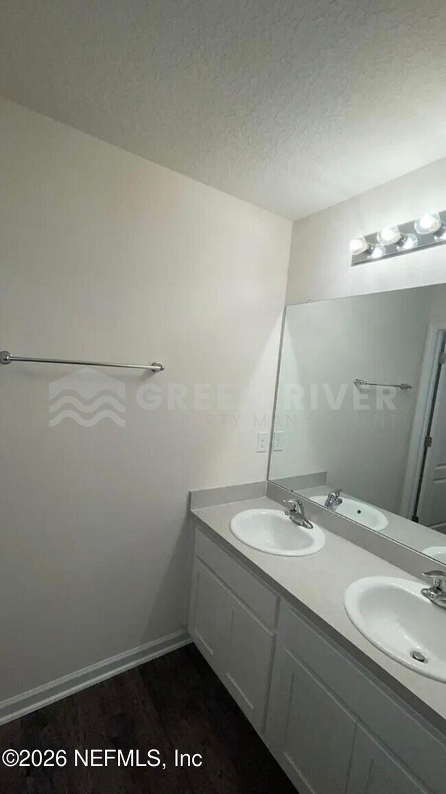 Building Photo - 2077 Denton Trce