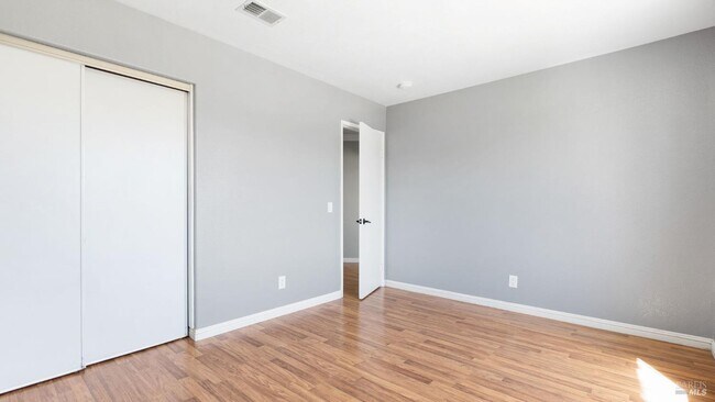 Building Photo - 14383 Chamberlain Dr