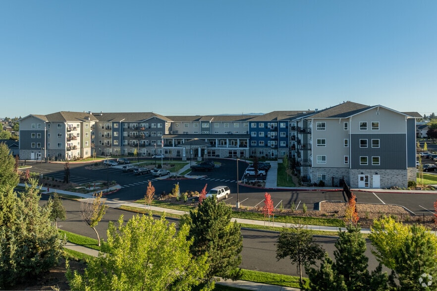 Building Photo - Affinity at Bend 62+