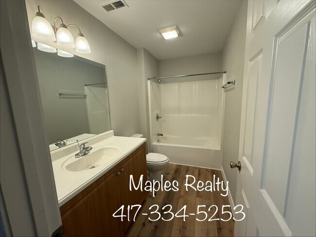 Building Photo - 141 Scotch Pine Ct