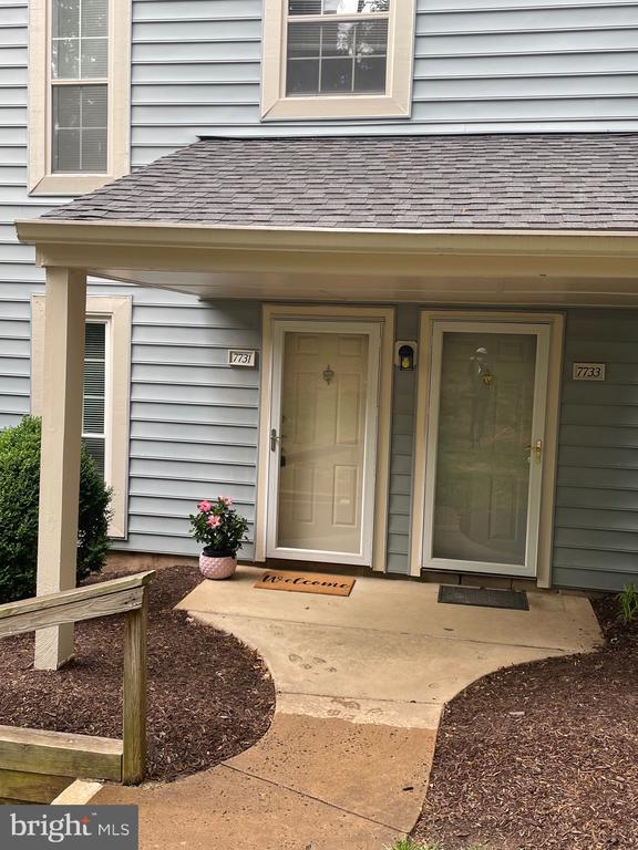 Building Photo - 7731 Willow Point Dr