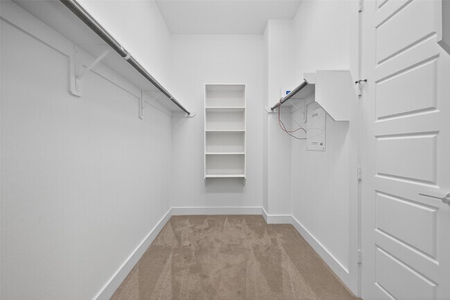 Building Photo - 4402 Schuler St