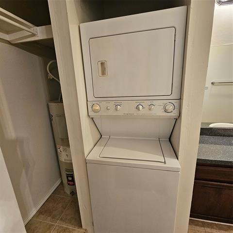 Building Photo - 9254 Forest Ln