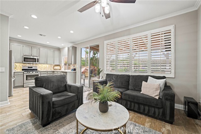Building Photo - 28470 Rodgers Dr