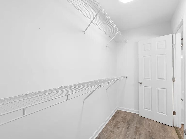 Building Photo - 420 Elysian Fields Rd