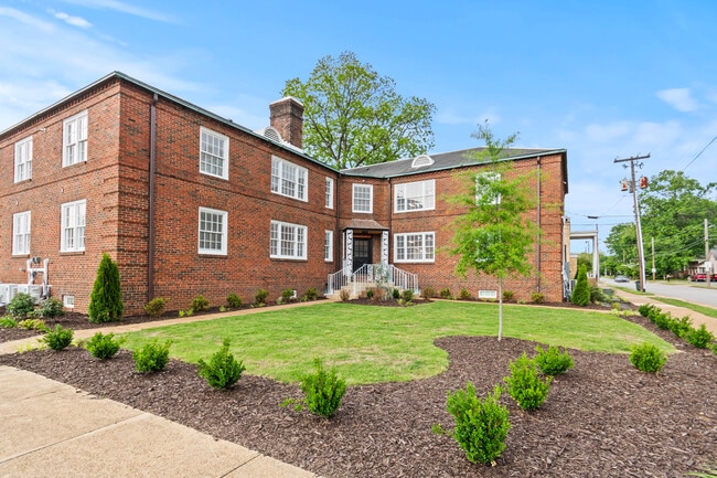 Building Photo - The Monarch Downtown