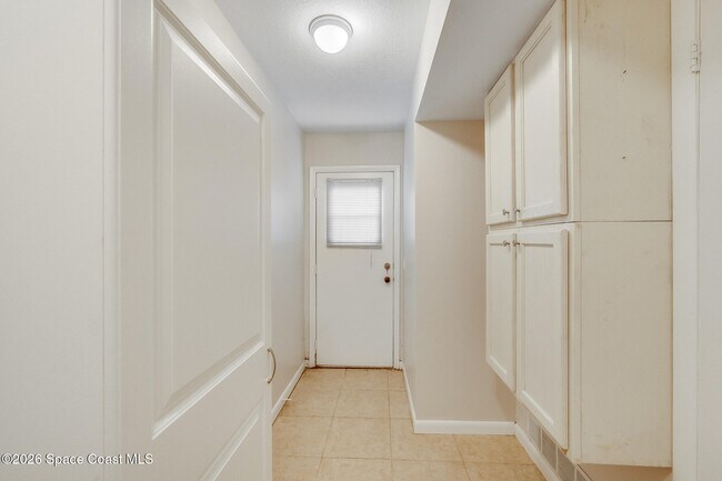 Building Photo - 1248 Admiralty Blvd