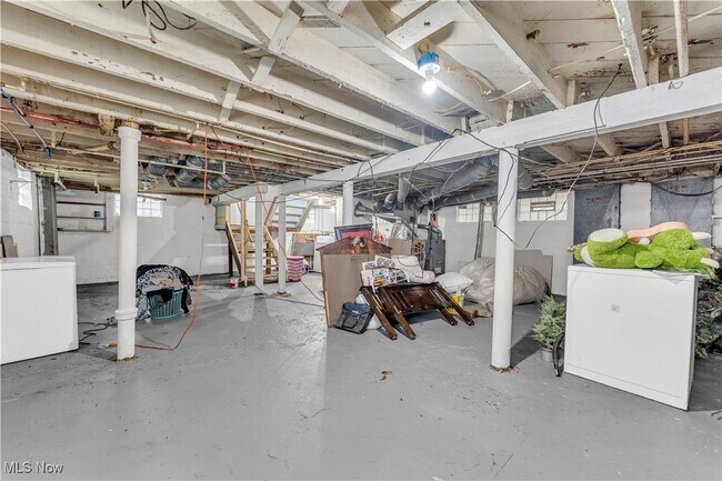 Building Photo - 10128 Unity Ave