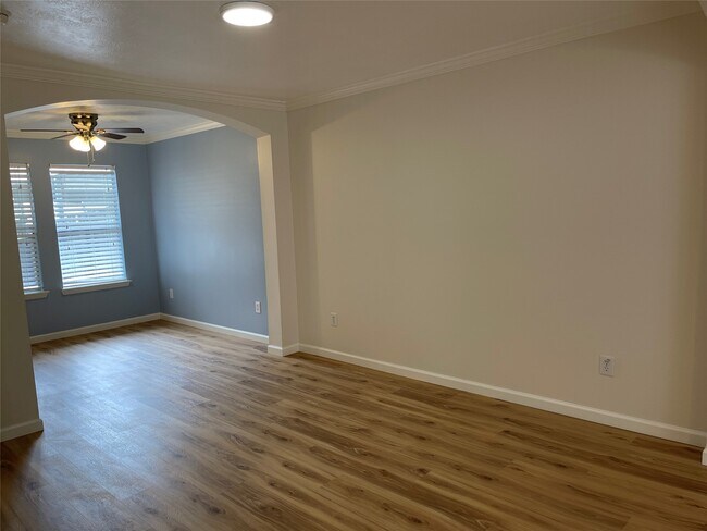 Building Photo - 11735 Alief Clodine Rd