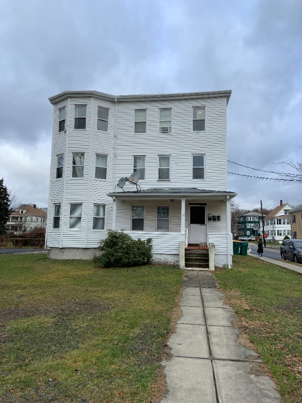 Building Photo - 32 Heaton Ave