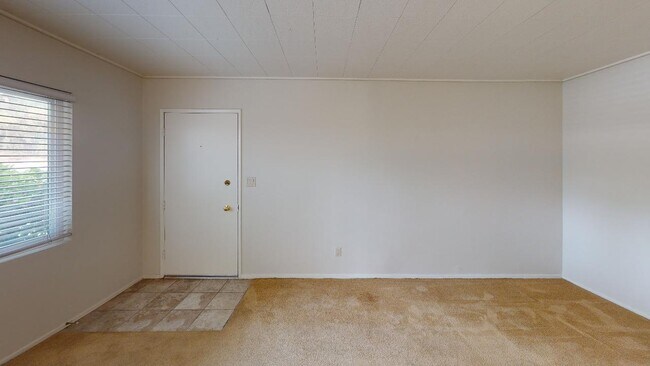 Building Photo - 1237 Monte Vista Pl