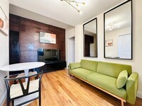 Building Photo - Furnished room/NOT APARTMENT