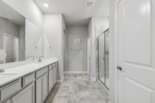 Building Photo - 216 Fieldstone Dr