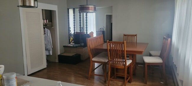 Building Photo - 325 S Michigan Ave