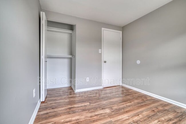 Building Photo - 5413 King Arthur Cir