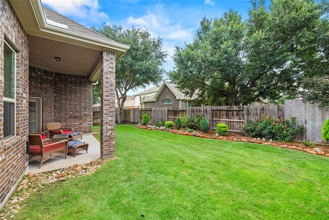 Building Photo - 28706 Hemlock Red Ct