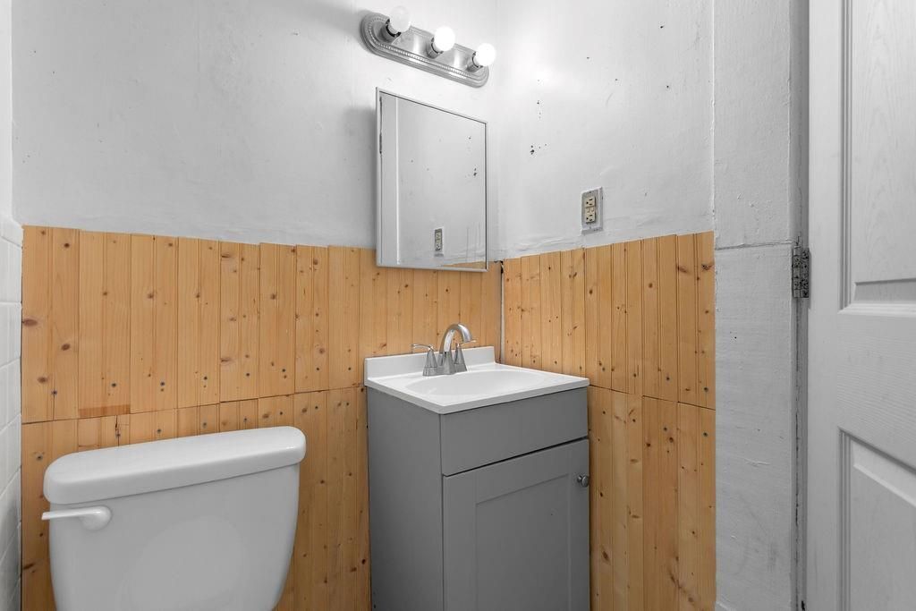 Building Photo - 1742 Ware Ave