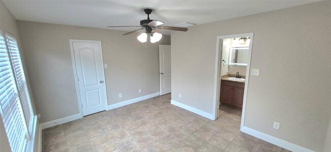 Building Photo - 12014 Chelsea Elm Ct