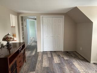 Building Photo - 40 Lorraine Rd